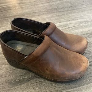 Dansko XP clogs